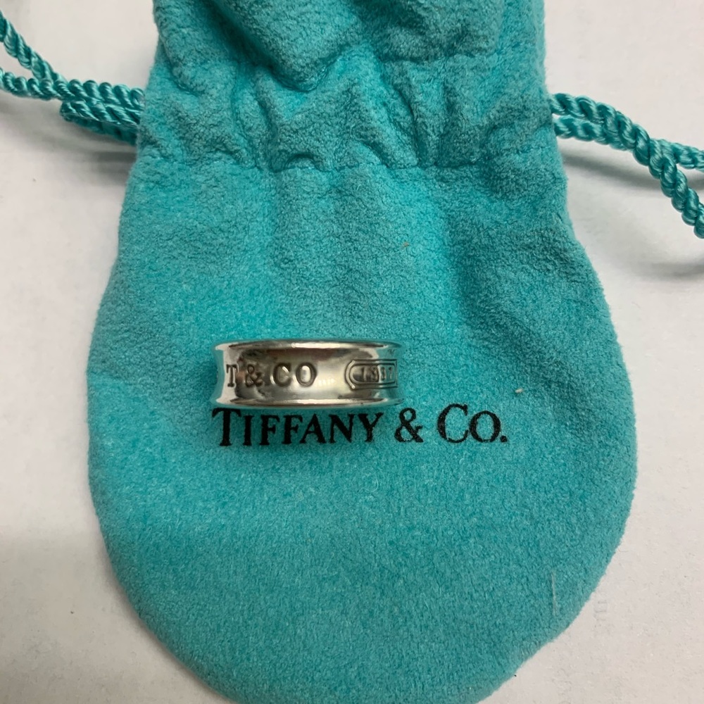 Tiffany & Co. T & Co. 1837 Ring